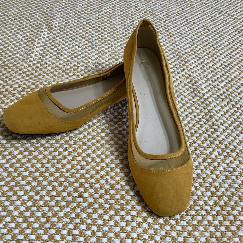 Women’s Mustard Suede Ballet Flats